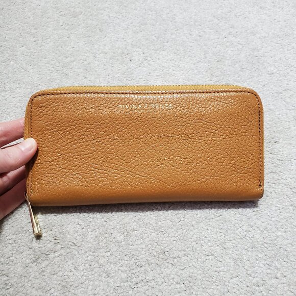 DIVINA FIRENZE Italian Leather Zip Around Wallet Pebble Mustard Gold 7.75 x 3.75 - Picture 1 of 12